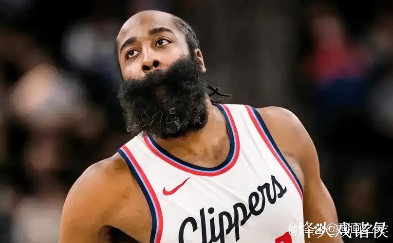 泰伦-卢：哈登因左小腿挫伤缺席训练，今日仍将上场